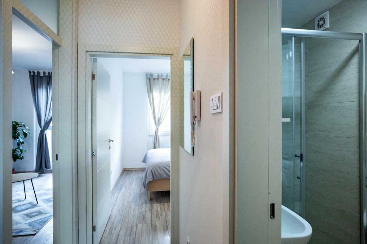 Apartmán Modern Naive Downtown With Free Private Garage-Fast Wi-Fi Novi Sad Exteriér fotografie
